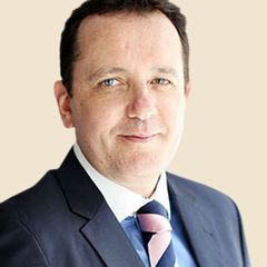 Dr Stuart Kewley